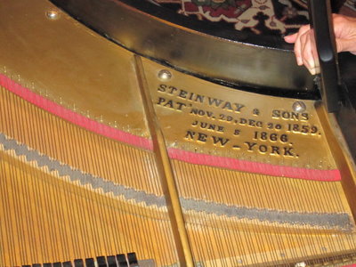 Steinway Harp with lettering 10.JPG
