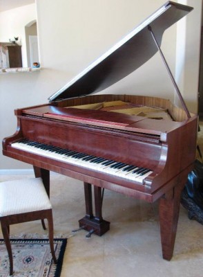 Erard Baby Grand.JPG