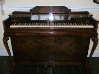 Piano open